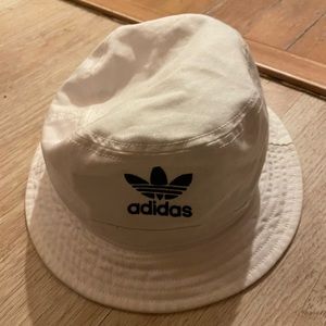 White Adidas bucket hat